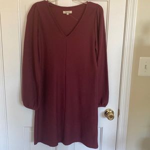 Madewell Texture and Thread Dress
MADEWELL M dusty burgundy